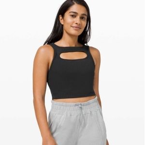 Lululemon LA Front Cut-Out Crop Tank